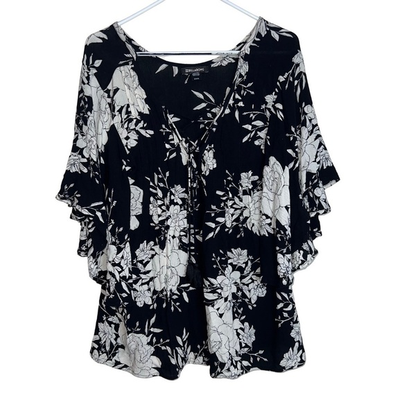 Billabong Oversized Black and White Floral Shirt Size Small - Picture 1 of 8